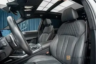 BMW X7, 4.4, 390 kW, bensiin, automaat, nelikvedu