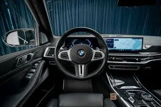 BMW X7, 4.4, 390 kW, bensiin, automaat, nelikvedu