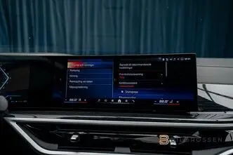 BMW X7, 4.4, 390 kW, bensiin, automaat, nelikvedu