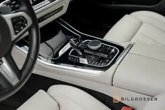 BMW X5, 3.0, 290 kW, hübriid, automaat, nelikvedu