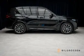 BMW X5, 3.0, 360 kW, hübriid, automaat, nelikvedu