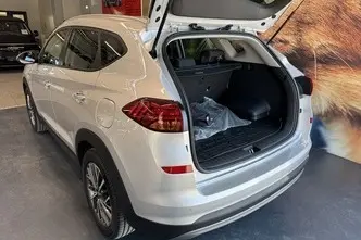 Hyundai Tucson, 1.6, 130 kW, бензин, автомат, передний привод