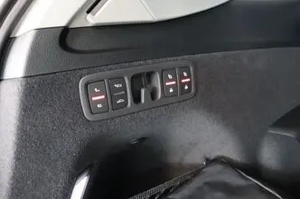 Audi Q7, 3.0, 210 kW, гибрид, автомат, полный привод