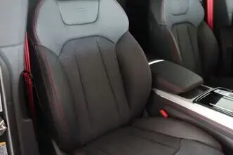Audi Q8, 3.0, 250 kW, подключаемый гибрид, автомат, полный привод