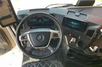 Mercedes-Benz Actros, 460 kW, diisel, automaat