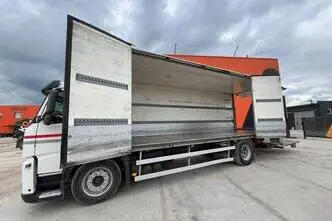 Volvo FM 330 4x2, 248 kW, diisel, automaat