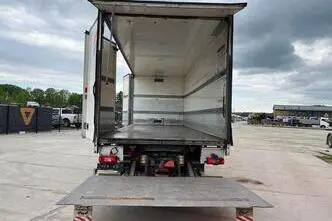 Volvo FM 330 4x2, 248 kW, diisel, automaat