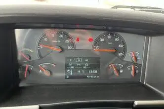 Volvo FM 330 4x2, 248 kW, diisel, automaat