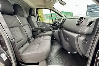 Opel Vivaro, 1.6, 107 kW, diesel, manual, front-wheel drive