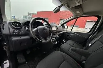 Opel Vivaro, 1.6, 107 kW, diesel, manual, front-wheel drive