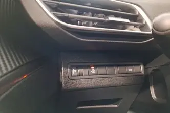 Peugeot 3008, 1.2, 96 kW, bensiin, automaat, esivedu