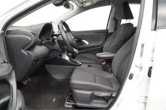Toyota Yaris, 1.5, 68 kW, petrol, automatic