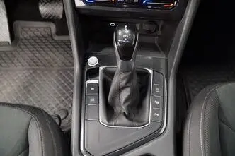 Volkswagen Tiguan, 1.5, 110 kW, bensiin, automaat