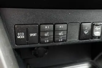 Toyota RAV4, 2.0, 111 kW, бензин, автомат