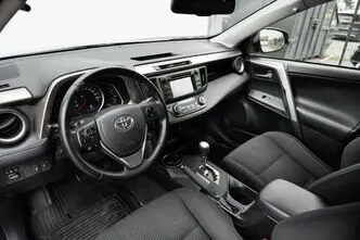 Toyota RAV4, 2.0, 111 kW, бензин, автомат