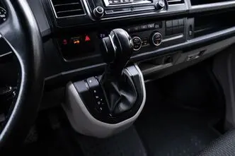 Volkswagen Caravelle, 2.0, 110 kW, дизель, автомат, передний привод