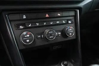 Volkswagen T-Roc, 1.0, 85 kW, petrol, manual, front-wheel drive