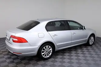 Škoda Superb, 1.6, 104 kW, diisel, automaat, esivedu
