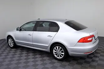 Škoda Superb, 1.6, 104 kW, diisel, automaat, esivedu