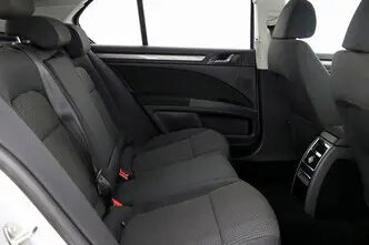Škoda Superb, 1.6, 104 kW, diisel, automaat, esivedu
