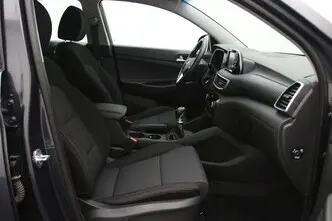Hyundai Tucson, 1.6, 97 kW, petrol, manual, front-wheel drive