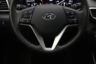 Hyundai Tucson, 1.6, 97 kW, petrol, manual, front-wheel drive