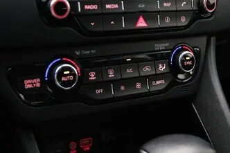 Kia Niro, 1.6, 77 kW, hybrid, automatic, front-wheel drive