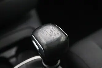 Citroën C4 Cactus, 1.5, 75 kW, diesel, manual, front-wheel drive