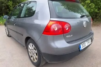 Volkswagen Golf, 1.6, 75 kW, бензин, механическая, передний привод
