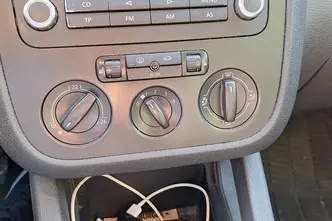 Volkswagen Golf, 1.6, 75 kW, бензин, механическая, передний привод