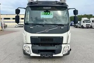 Volvo FL250 4X2, 188 kW, diisel, automaat