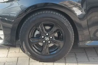Toyota Yaris, 1.5, 92 kW, бензин, автомат, передний привод