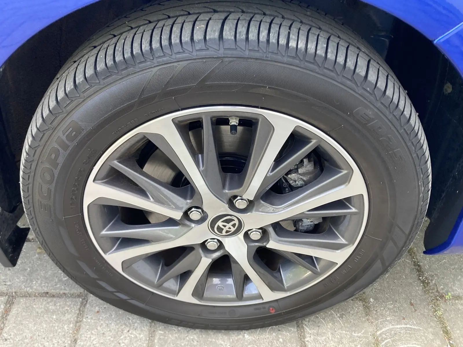 Toyota Yaris, 1.5, 82 kW, бензин, автомат, передний привод