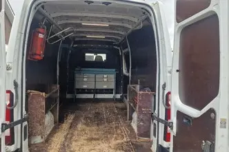Renault Master, 2.3, 96 kW, дизель, механическая, передний привод