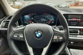 BMW 320, 2.0, 135 kW, bensiin, automaat, tagavedu