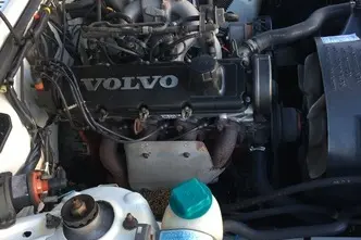 Volvo 940, 96 kW, petrol, automatic, rear-wheel drive