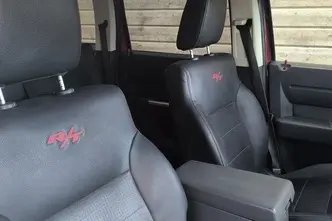 Dodge Nitro, 2.8, 130 kW, diisel, automaat, nelikvedu