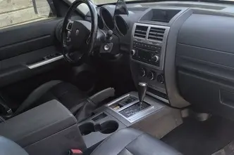 Dodge Nitro, 2.8, 130 kW, diisel, automaat, nelikvedu
