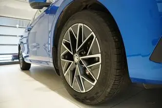 Škoda Octavia, 2.0, 110 kW, дизель, автомат, передний привод