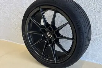 Toyota GR Yaris, 1.6, 192 kW, bensiin, manuaal, nelikvedu