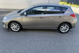 Toyota Auris, 1.6, 97 kW, bensiin, manuaal, esivedu