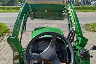 John Deere 3038E, 27.4 kW, diisel, automaat
