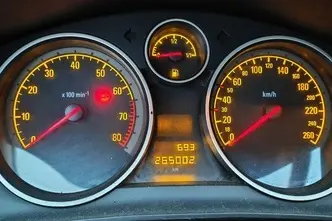 Opel Astra, 1.6, 85 kW, bensiin, automaat, esivedu