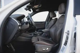 BMW X3, 2.0, 140 kW, hybrid, automatic, four-wheel drive