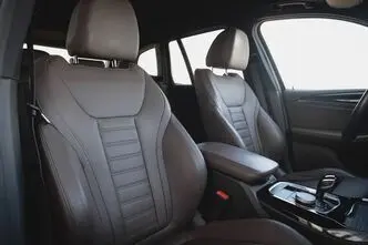 BMW X3, 2.0, 140 kW, hybrid, automatic, four-wheel drive