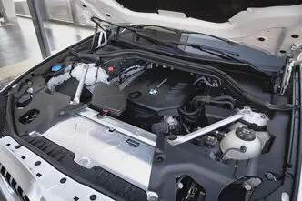 BMW X3, 2.0, 140 kW, hybrid, automatic, four-wheel drive