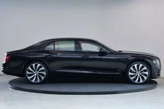Bentley Flying Spur, 4.0, 404 kW, bensiin, automaat, nelikvedu