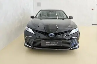 Toyota Camry, 2.5, 131 kW, гибрид, автомат, передний привод