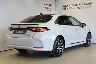 Toyota Corolla, 1.8, 72 kW, гибрид, автомат, передний привод