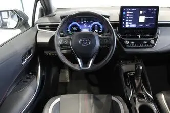 Toyota Corolla, 1.8, 72 kW, гибрид, автомат, передний привод